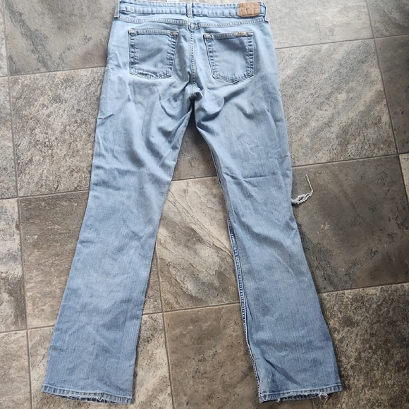 Levi's Light Blue Straight Leg Jeans - Picture 4 of 6
